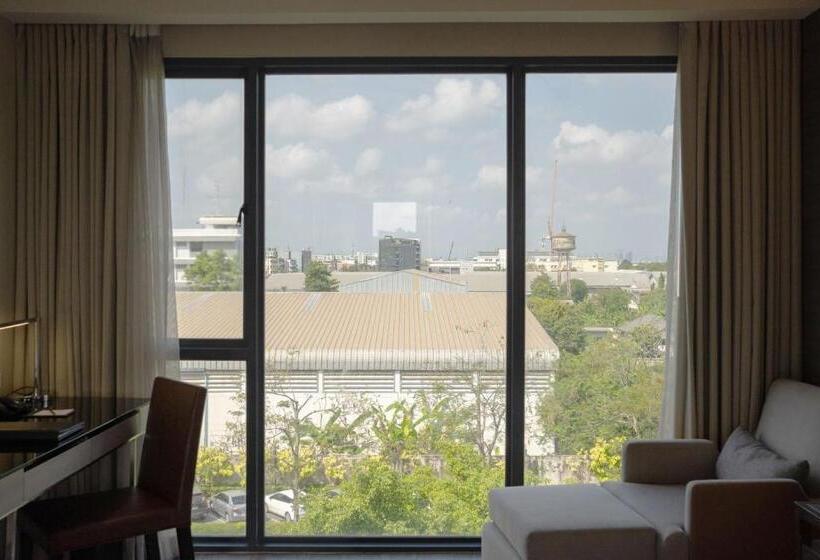 Номер Superior Кровать Кинг, The Park Nine Hotel Suvarnabhumi