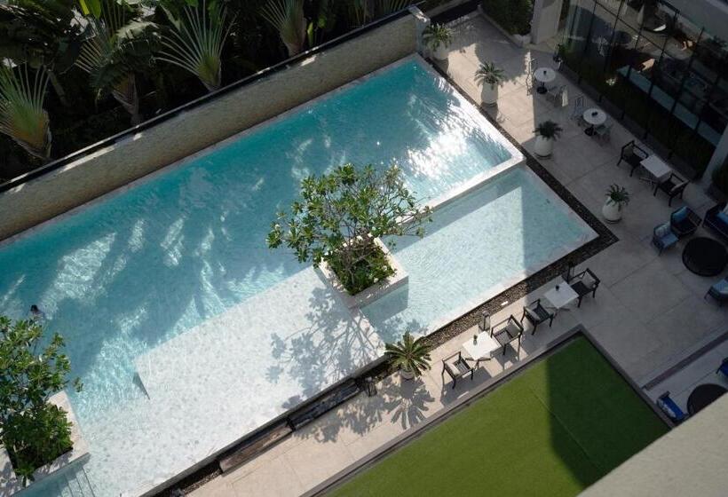 Полулюкс, The Park Nine Hotel Suvarnabhumi