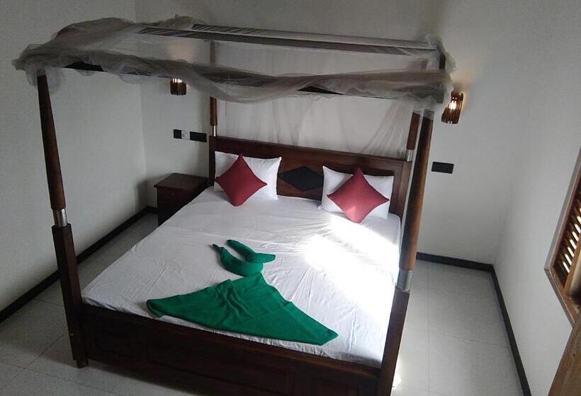 חדר אקונומי, Dolphin Cottage Mirissa