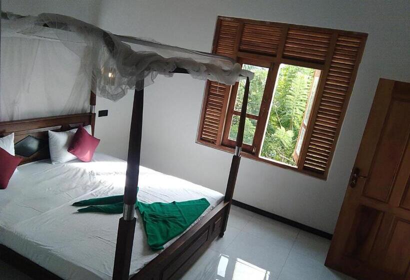 חדר אקונומי, Dolphin Cottage Mirissa