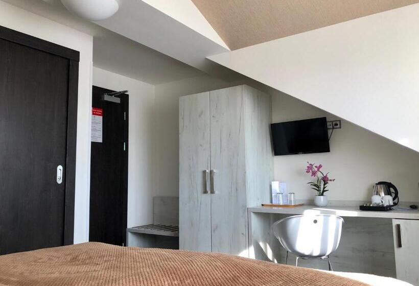Quarto Estandar, Grand Petit Hotel Ex Shato Gesson