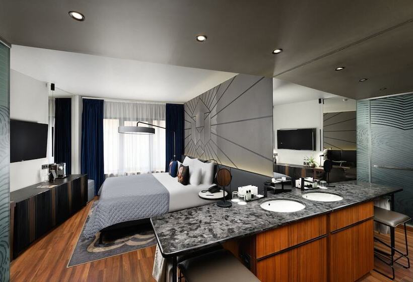 스탠다드 내측 룸, Clark Budapest   Adults Only