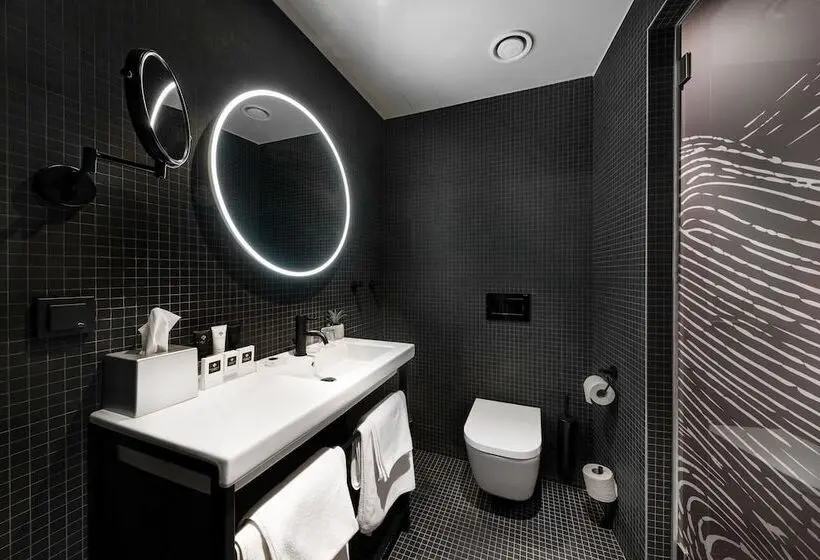 اتاق استاندارد با چشم‌انداز, Clark Budapest   Adults Only