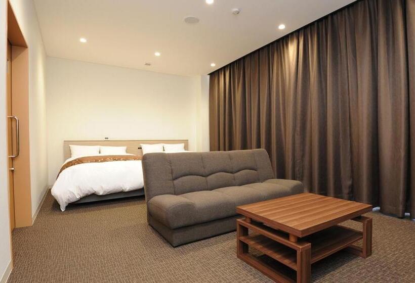 חדר סטנדרט מותאם לאדם עם מוגבלויות, Sunriver Shimanto