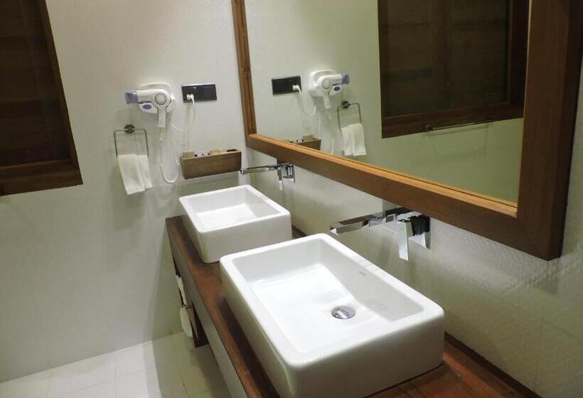 Deniz Manzaralı Lüks Süit, Water Gate Resort & Spa