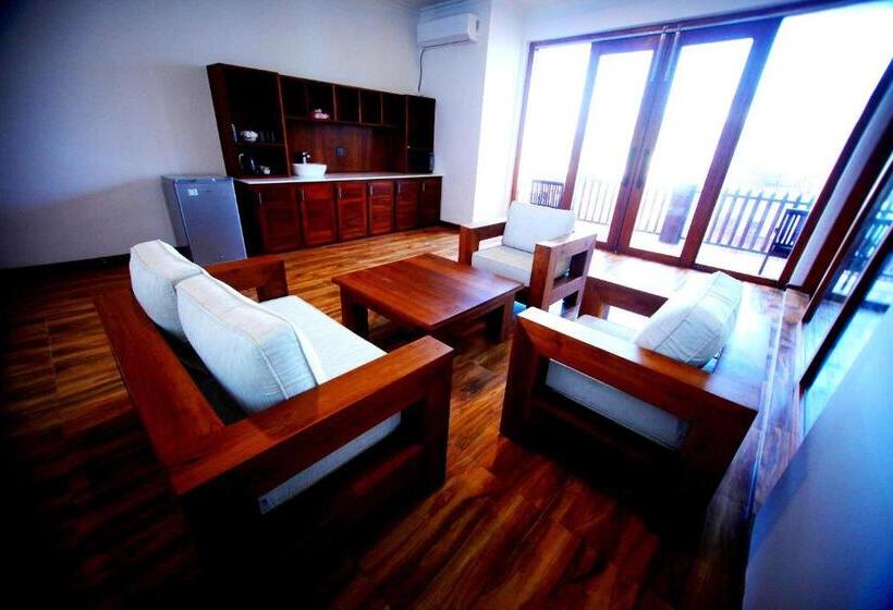 Deniz Manzaralı Lüks Süit, Water Gate Resort & Spa