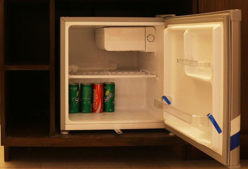 اتاق لوکس یک تخته, Grand Circle Inn