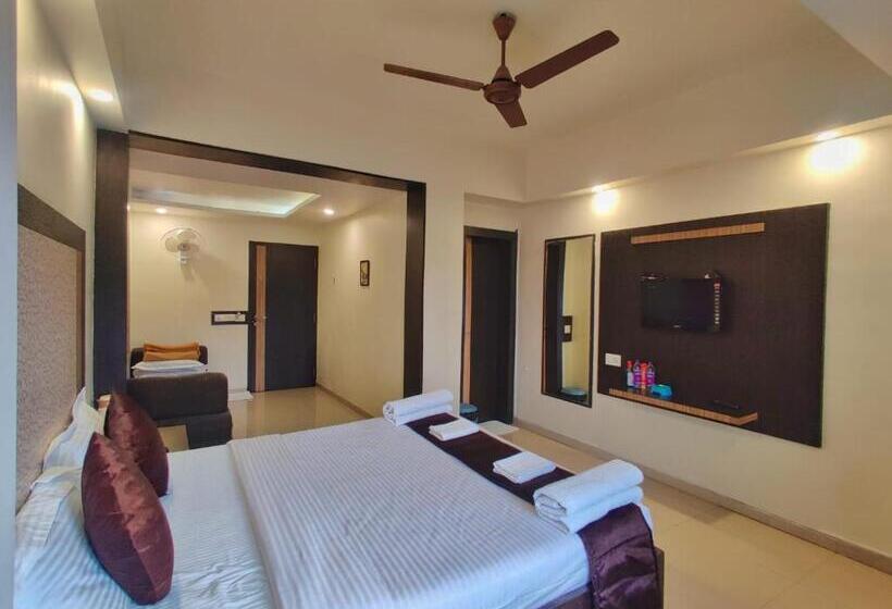 غرفة ديلوكس, Ashwin Igatpuri, Pure Veg & Jain Food