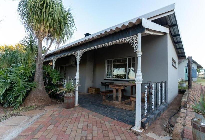 کلبه ییلاقی, Misty Morn Cottages