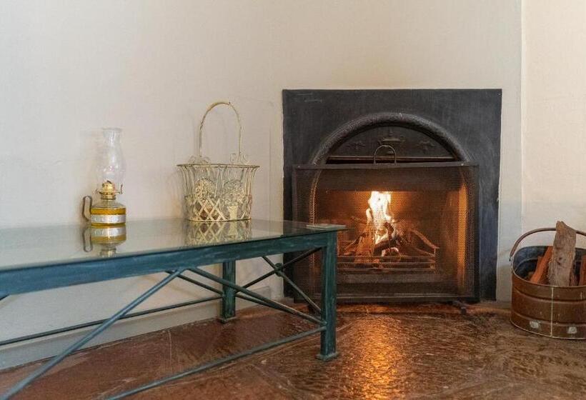 کلبه ییلاقی, Misty Morn Cottages