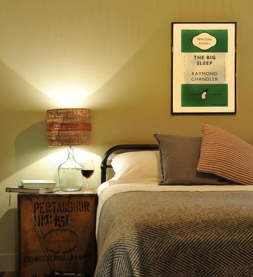 标准间, The Driftwood