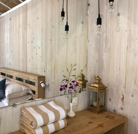 Quarto Superior Cama King, Palm Forest Palolem