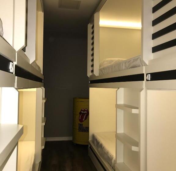 מיטה בחדר משותף, Aipa Hostel.com