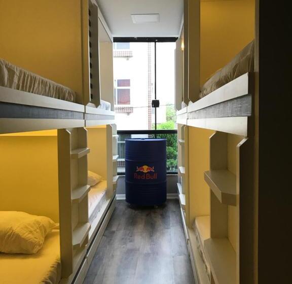 מיטה בחדר משותף, Aipa Hostel.com