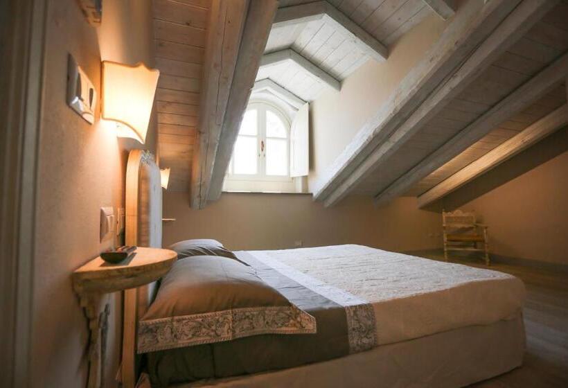 غرفة قياسية مطلّة علي الحديقة, B&b Villa Ricardi