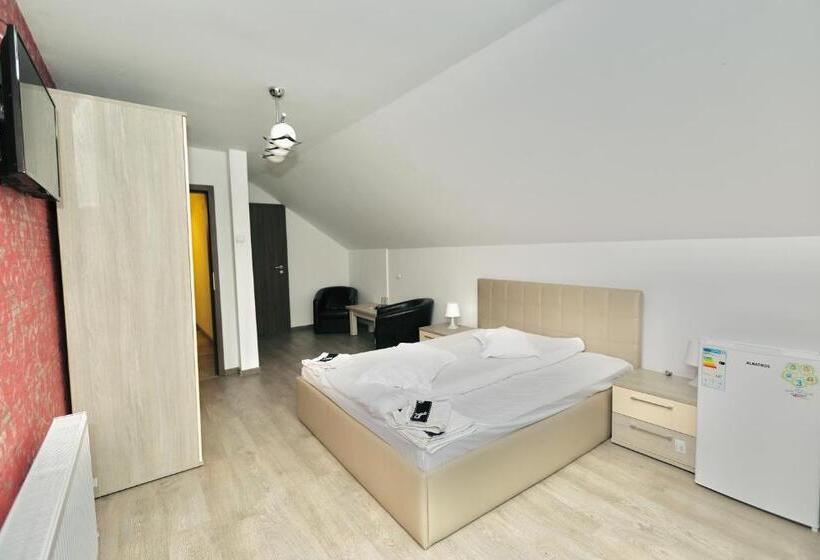 キングサイズベッドのスタンダードルーム, Casa Golopența