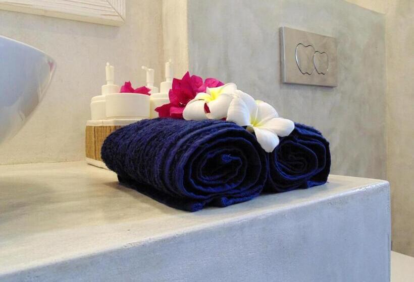 スタンダードルーム, Villa Huruma