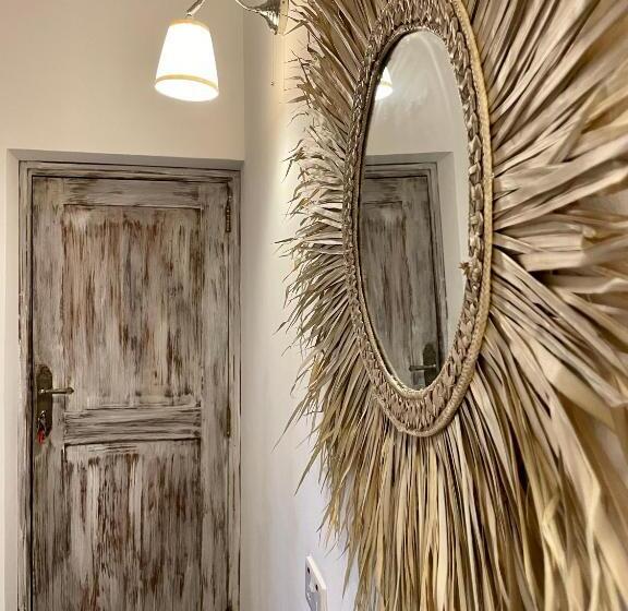 スタンダードルーム, Villa Huruma