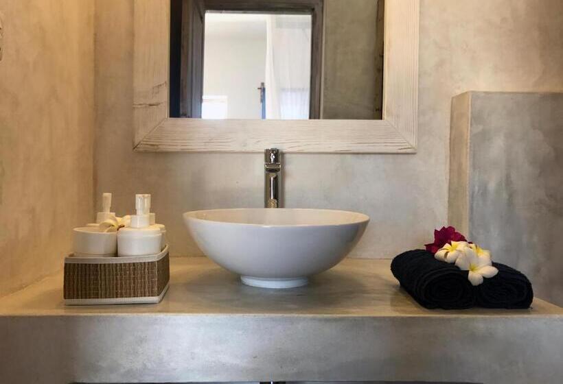 スーペリアールーム, Villa Huruma