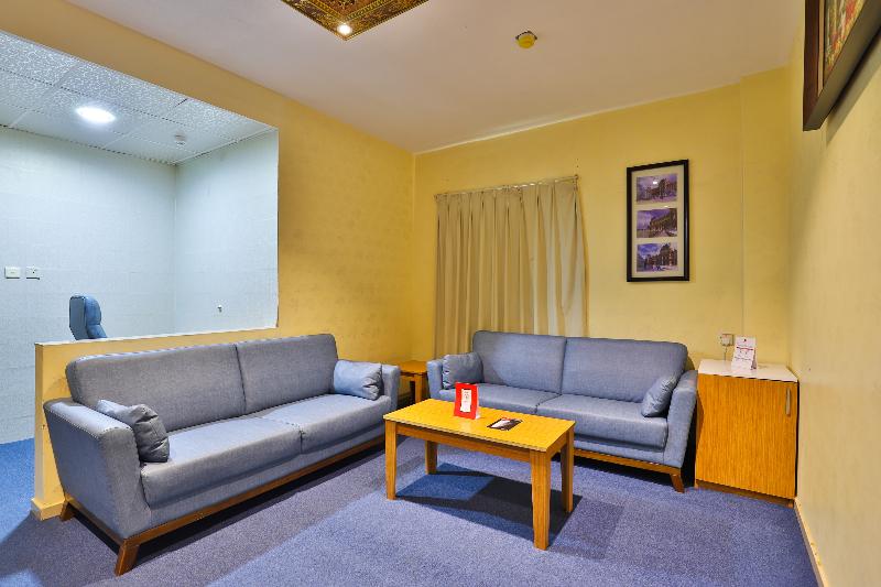 غرفة قياسية حمام مشترك, Itoen