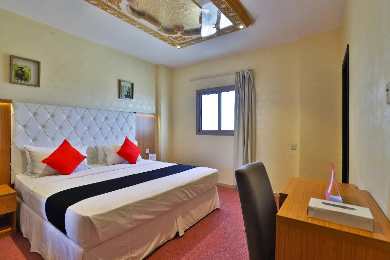 غرفة قياسية حمام مشترك, Itoen