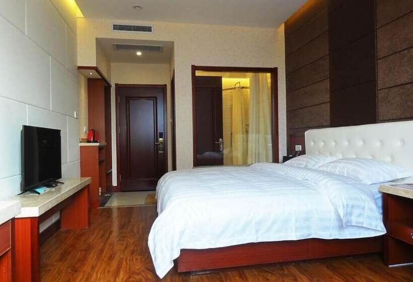 スーペリアールーム, Hua Qi Kaiserdom Hotel Zhongshan Road St Michael S Cathedral And Zhanqiao Pier Qingdao