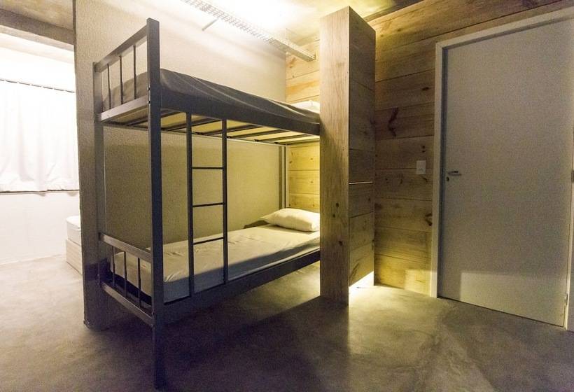 스위트, Joy Hostel & Suítes