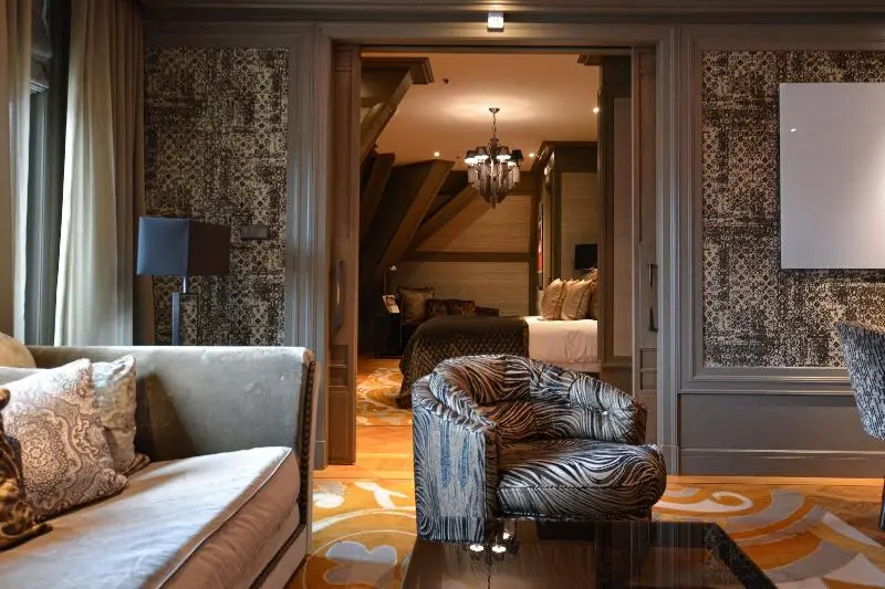 Sviitti, Twentyseven Small Luxury Hotels Of The World