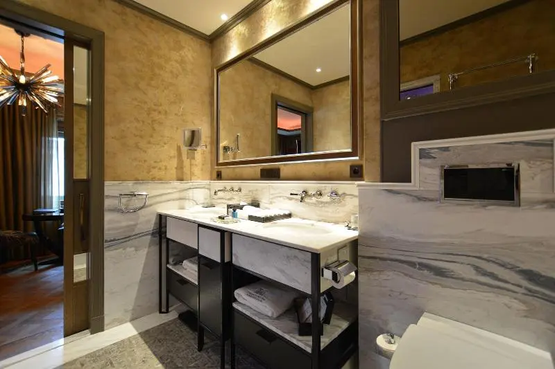 Sviitti 2 Makuuhuonetta, Twentyseven Small Luxury Hotels Of The World