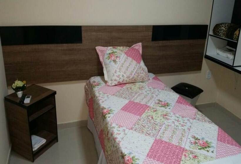 스탠다드 룸, Melo