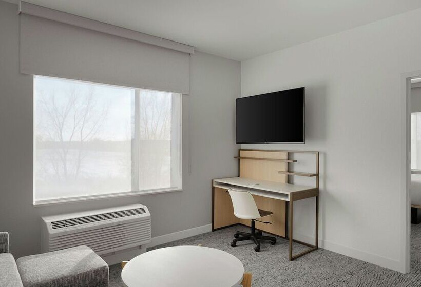 جناح لذوى الاحتياجات الخاصة, Towneplace Suites By Marriott Crown Point