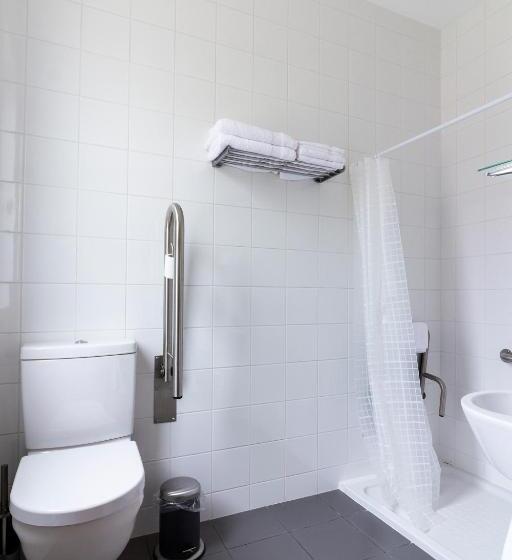 חדר סטנדרט מותאם לאדם עם מוגבלויות, H18