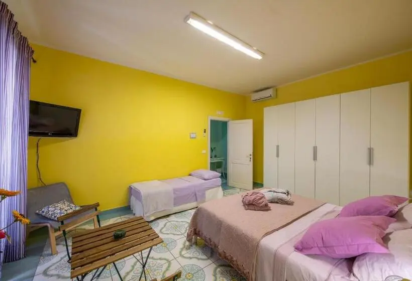 اتاق خانوادگی با چشم‌انداز دریا, Villa Lery   Azzurra Home