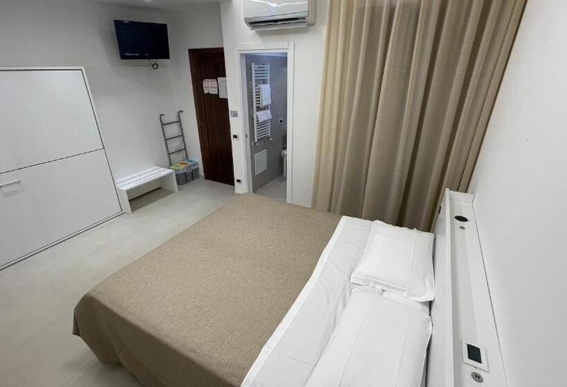 חדר סופריור לארבעה, Boschetto