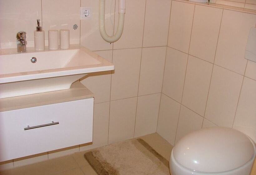 Номер Стандарт с Террасой, Thule