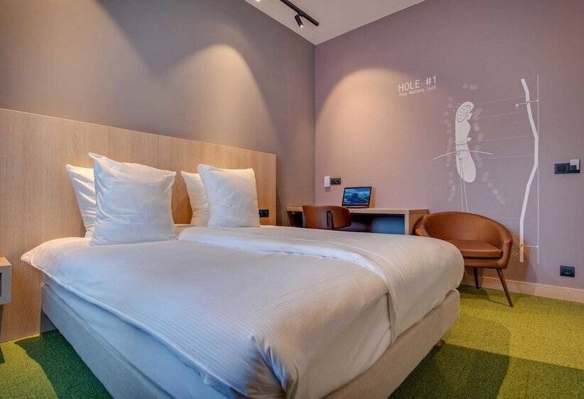 غرفة قياسية, Hôtel Five Nations