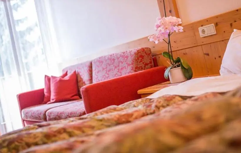 Quarto standart individual, Hell