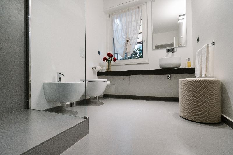 اتاق لوکس با چشمانداز دریاچه, Mövenpick Hotel Du Lac Tunis