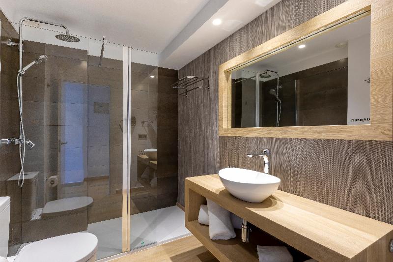 اتاق لوکس, Mövenpick Hotel Du Lac Tunis