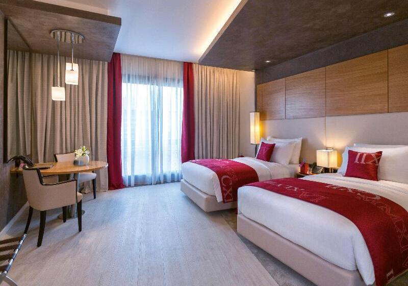 اتاق لوکس, Mövenpick Hotel Du Lac Tunis