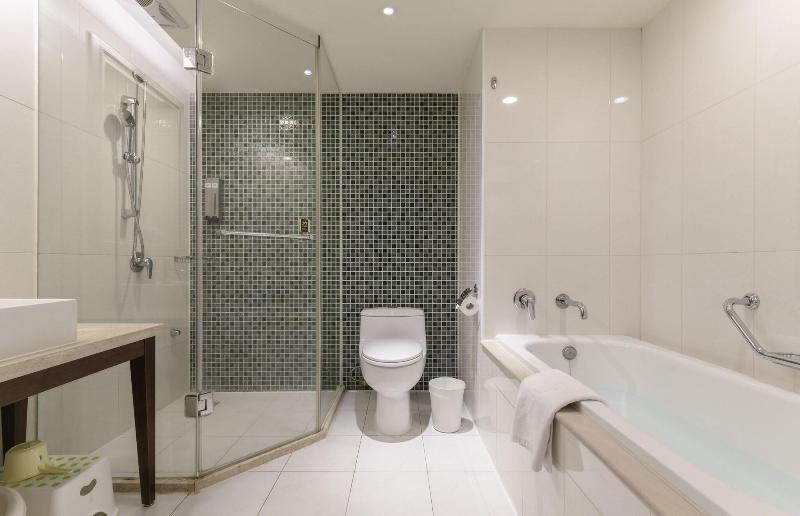 سوئیت پرزیدنت, Mövenpick Hotel Du Lac Tunis