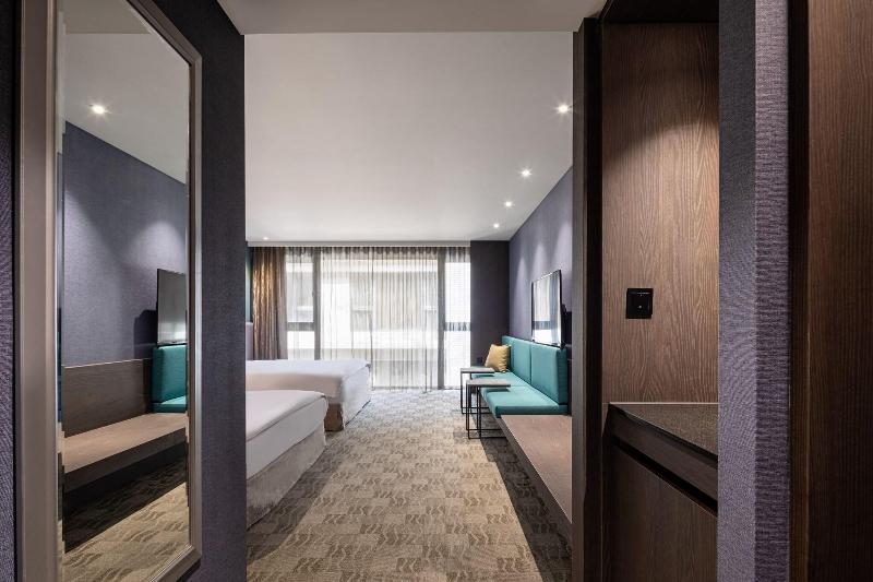 سوئیت پرزیدنت, Mövenpick Hotel Du Lac Tunis