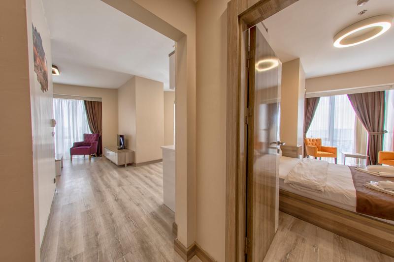 اتاق سوپریور با تخت بزرگ, Mövenpick Hotel Du Lac Tunis