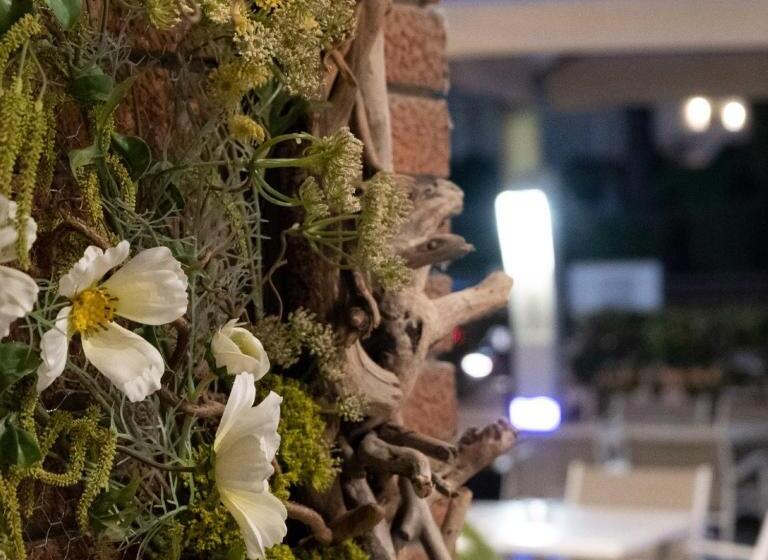 غرفة قياسية رباعية مزودة بشُرفة, Orsa Maggiore