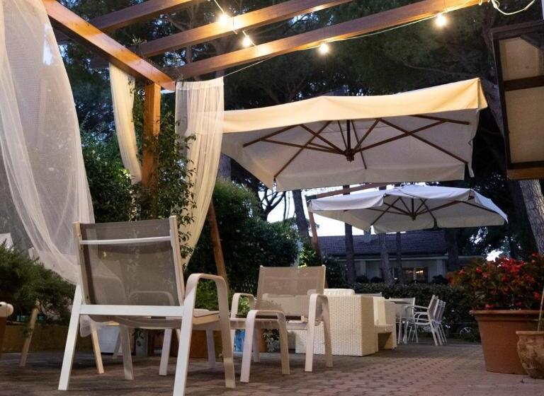 غرفة عائلية, Orsa Maggiore