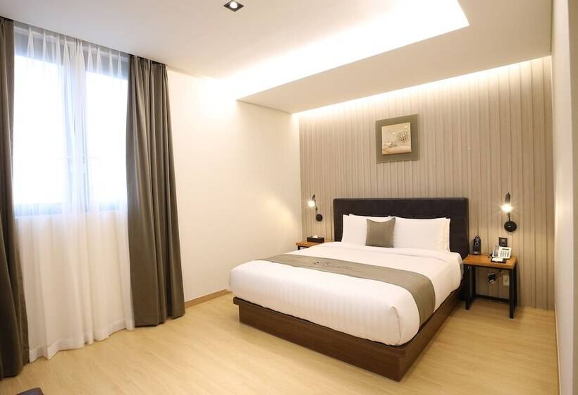 ジュニアスイート, Rest