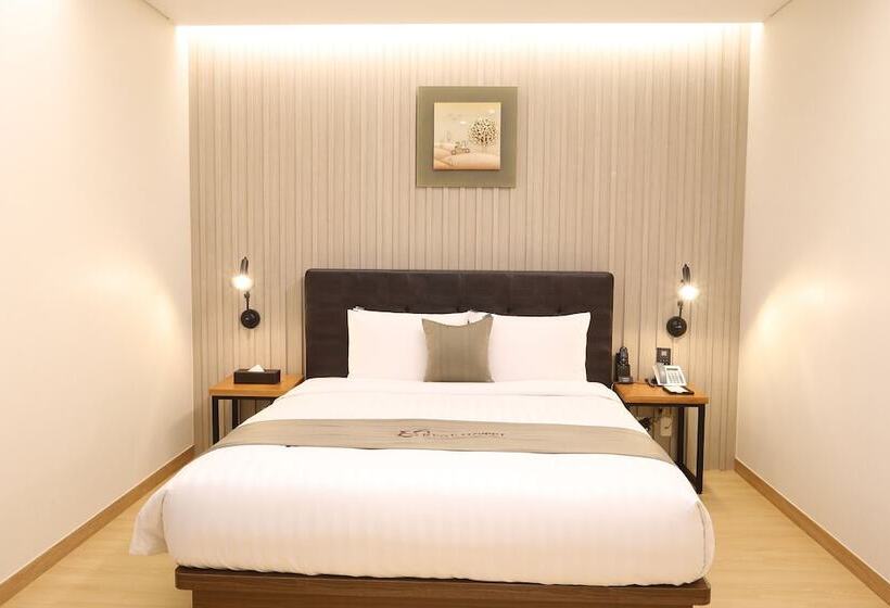 ジュニアスイート, Rest