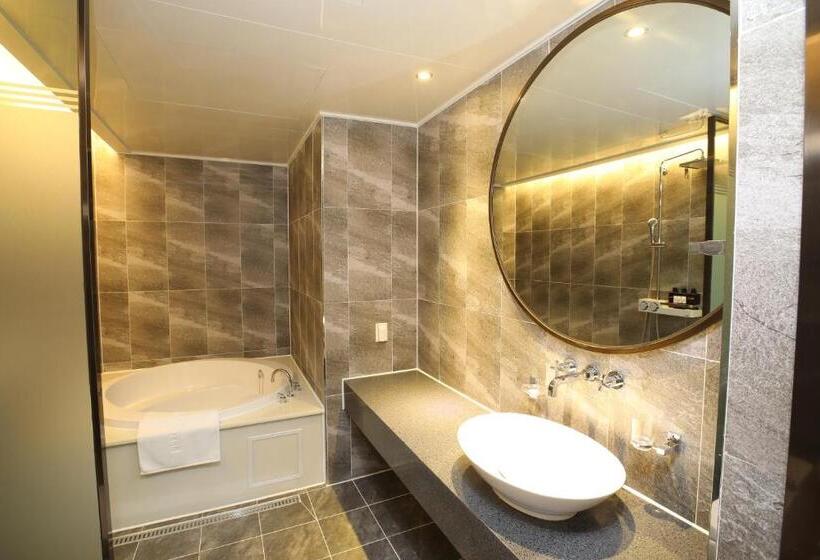 プレミアムルーム, Rest