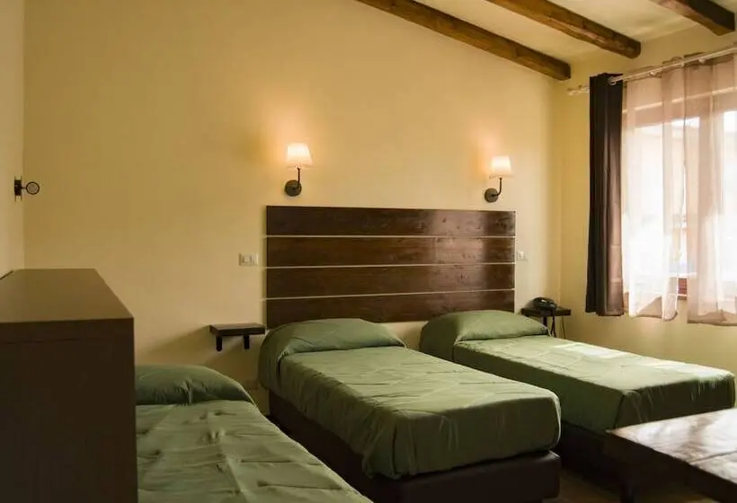 Standard Kolmen Hengen Huone, Sleep N Go