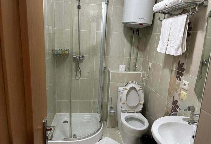 استودیوی استاندارد, Kapriz Issyk Kul Resort